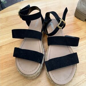 Soda Women's Black Sandals